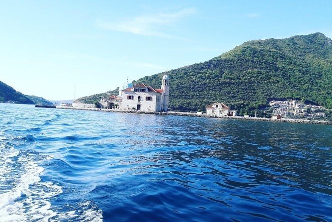 The Highlights of Montenegro - Perast and the island of Our Lady of the Rocks