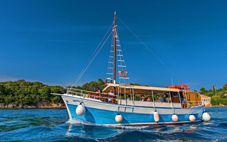 Three Island Boat Tour With Lunch - Key points to know before you book