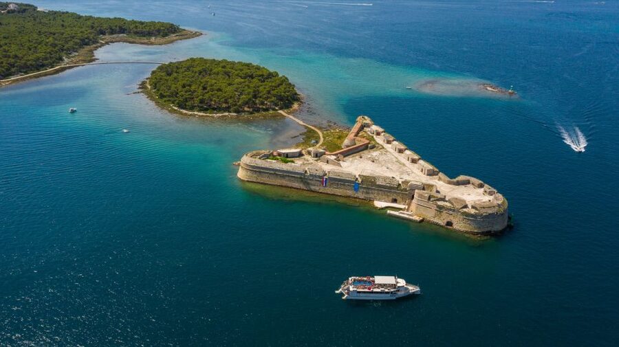 Vodice: Krka Waterfalls National Park Boat Tour - Through Prokljan Lake and the Krka estuary