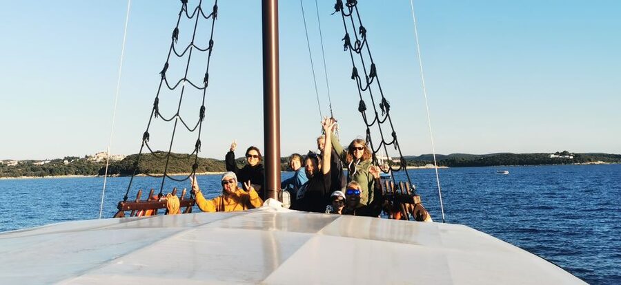 Vrsar: Lim Fjord Boat Tour with Swimming near Pirate's Cave - Swimming, sun, and the return trip