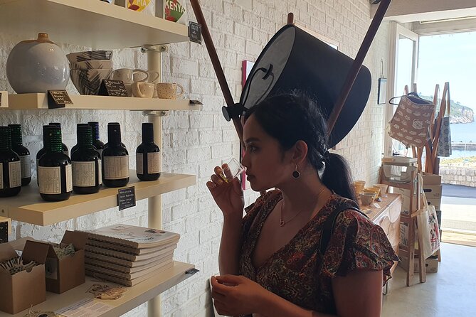 Wine, food and olive oil by PhD student - The olive oil lesson comes first