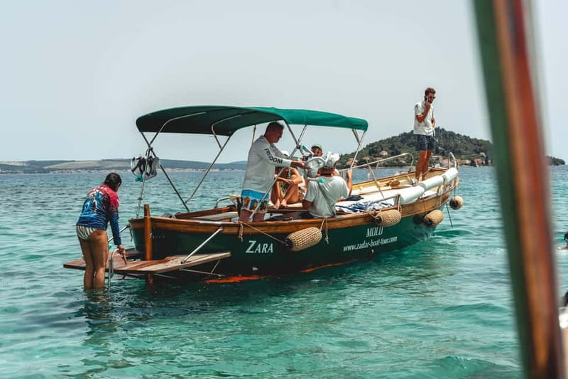 Zadar: 3 Islands Snorkeling Cruise with Prosecco - Ošljak gives you the longest water stop