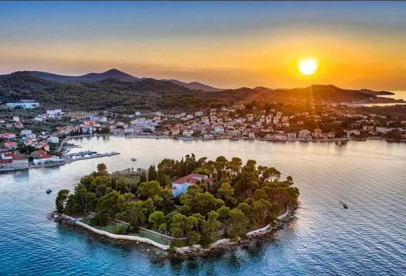 Zadar: 3 Islands SpeedBoat Tour with Snorkeling and Drinks - Key points to know before you book