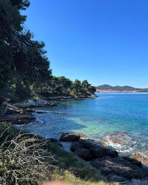 Zadar: 3 Islands SpeedBoat Tour with Snorkeling and Drinks - Leaving Zadar from the Foša waterfront