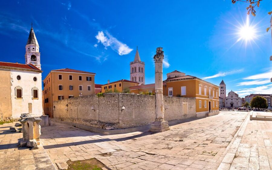 Zadar: Guided Old Town History Walking Tour - What the guide adds in 60 minutes