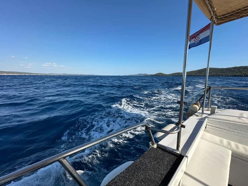 Zadar: Half-day trip wooden boat with drinks - ALL INCLUSIVE - Choosing a departure time, including sunset