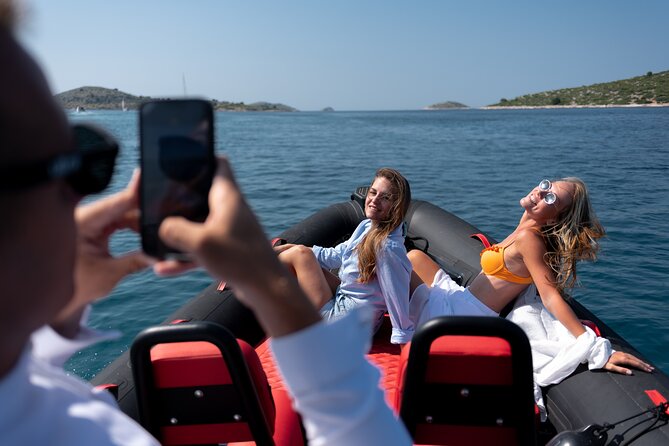 Zadar: Island Luxury Speedboat Tour with Snorkeling - What is really included, and what costs extra