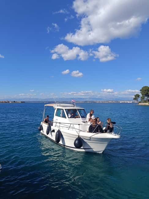 Zadar: Islands & Lagoons Tour with Drinks and ECO fruits... - Fruit, drinks, and what the price really covers