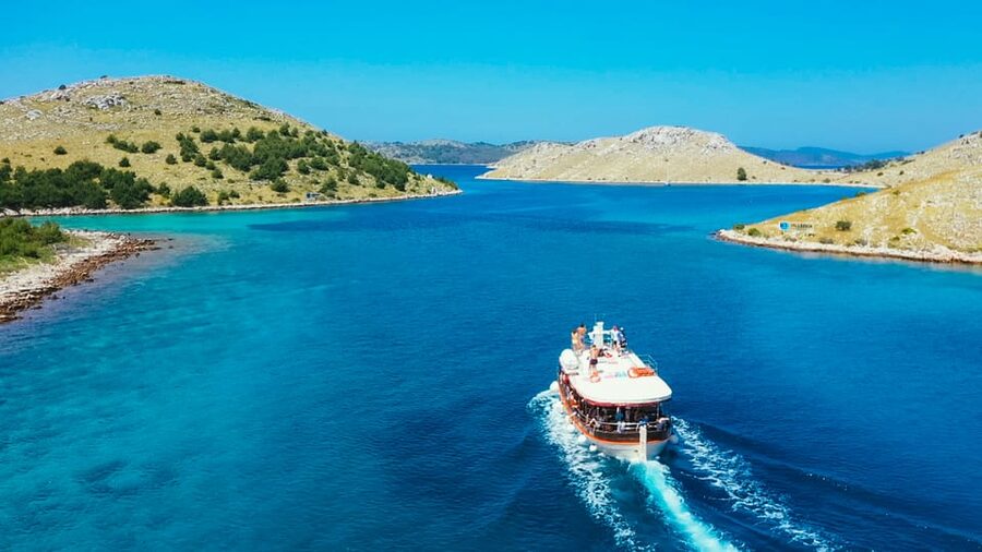 Zadar: Kornati Boat Trip with Lunch and Swim Stops - The afternoon cruise and the long ride back