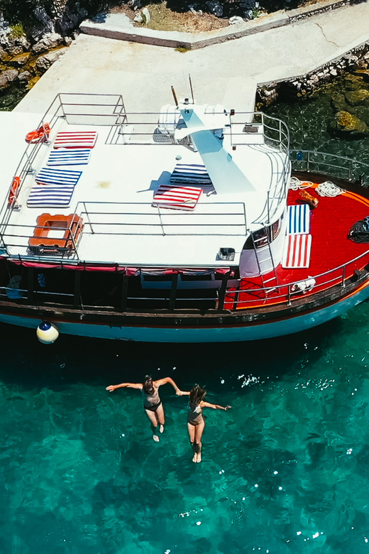 Zadar: Kornati Boat Trip with Lunch and Swim Stops - Breakfast, rakija, and the first 2 hours 45 minutes at sea