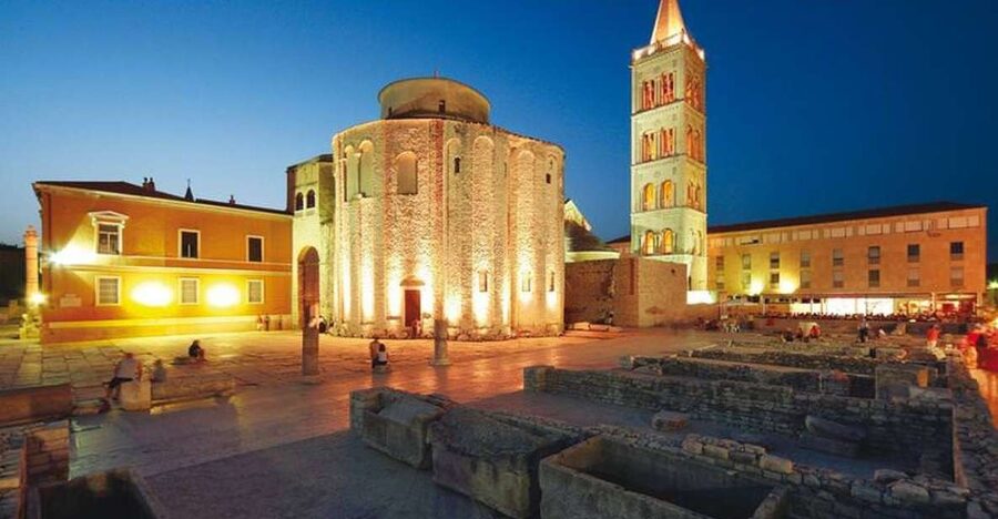 Zadar: Old Town Evening Group Guided Walking Tour - Five Wells Square and Zadar’s old-town setting