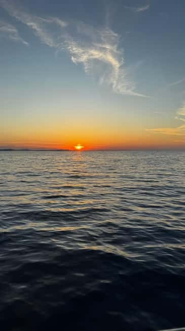 Zadar: Sunset boat tour with champagne - What the skipper adds to the experience