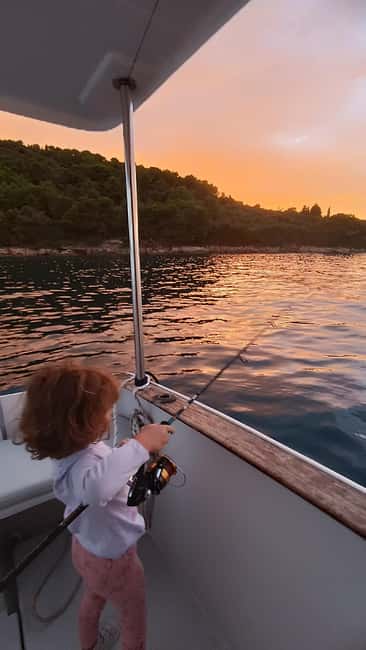 Zadar: Sunset Fishing Half-Day Guided Boat Trip - Practical details for a smoother outing