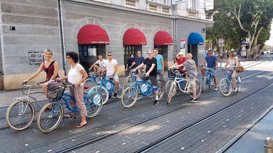 Zagreb: 2.5-Hour Highlights Bike Tour - Stone Gate, Lotrščak Tower, and St. Mark’s Church