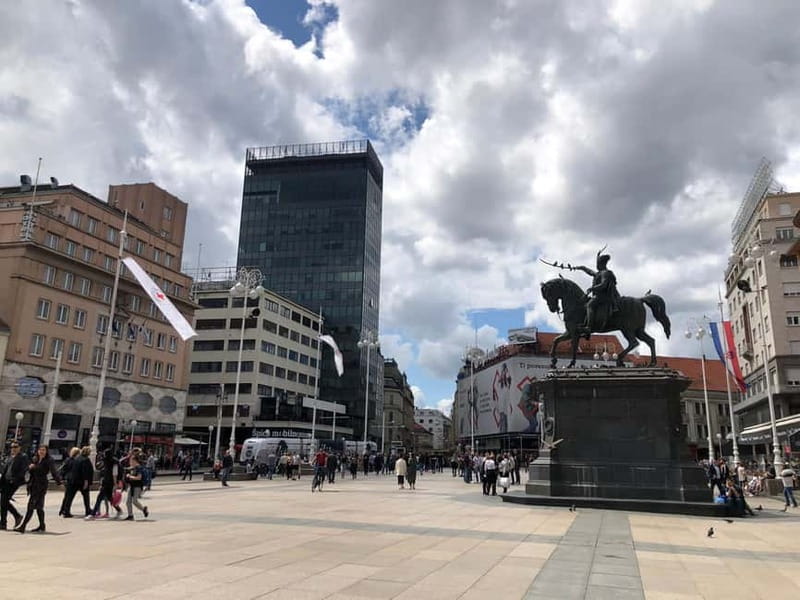 Zagreb: City and WWII Tunnels Walking Tour - Zagreb Cathedral and the everyday life of Dolac Market