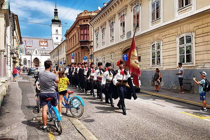 Zagreb Highlights Bike Tour - Tunel Gric and the final ride back