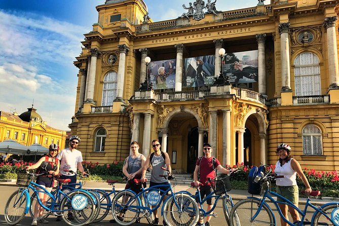 Zagreb Highlights Bike Tour - Meeting at Trg bana Josipa Jelačića