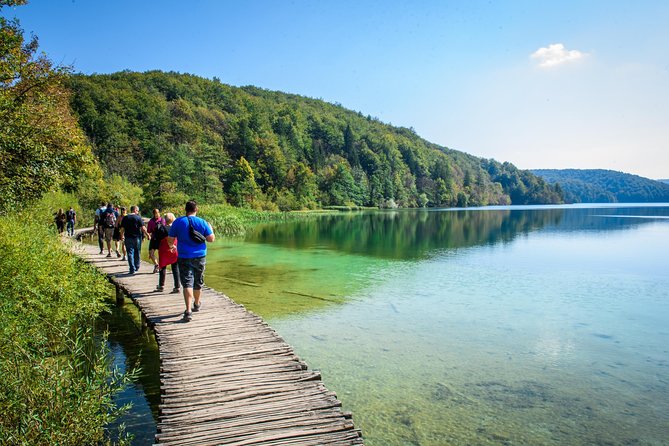 Zagreb to Split Group Transfer with Plitvice Lakes guided Tour - Why group size matters so much