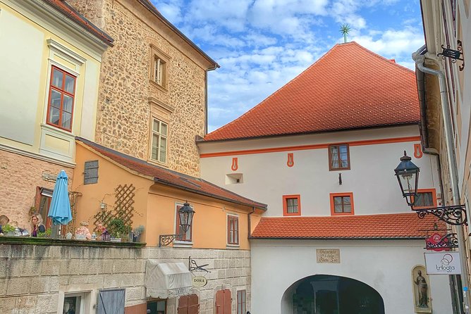Zagreb Unveiled: Private walking tour with a local guide - What the two-hour schedule really means